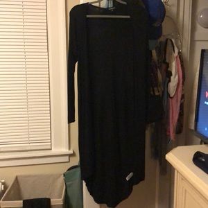 Long express cape sweater